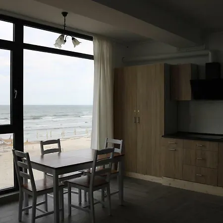 アパート Apartament Pe Malul Marii *